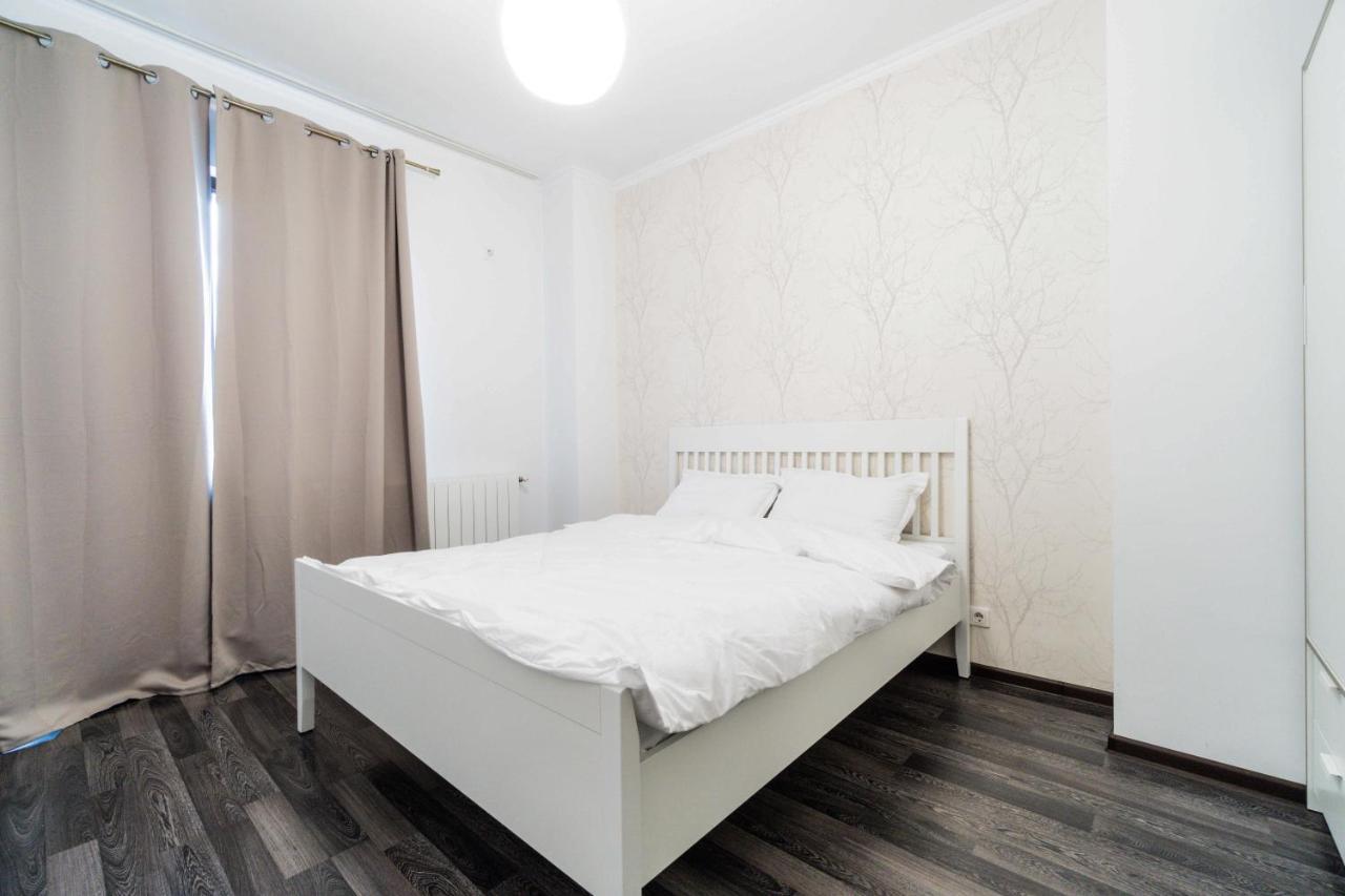 Luxury Baneasa Lejlighed Bukarest Eksteriør billede
